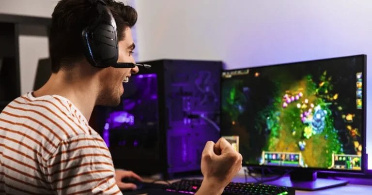 How Do Communication Headsets Enhance Gaming Experiences?